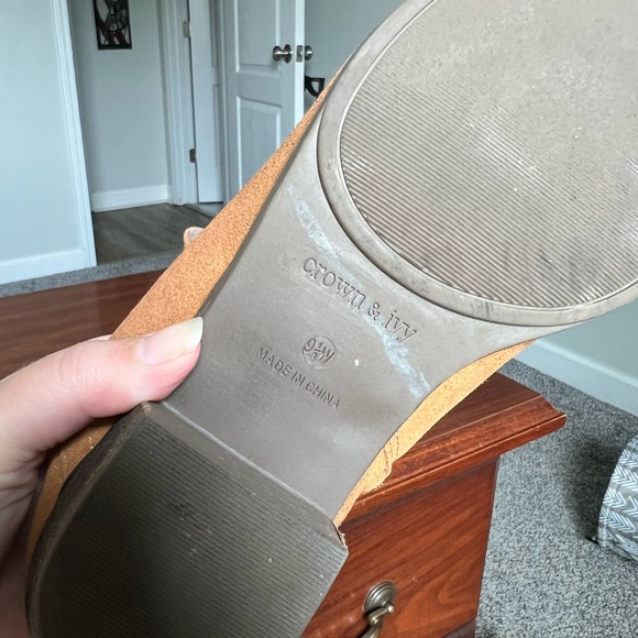 Crown & ivy | brown ankle boots - 9.5 - Picture 6 of 9